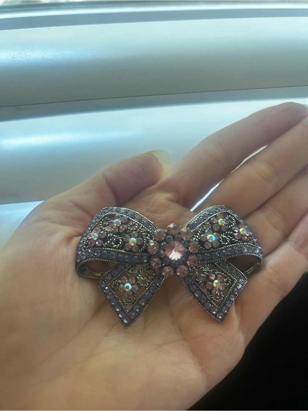 Vintage Pink Rhinestone Bow barrette hair - Women Jewelry